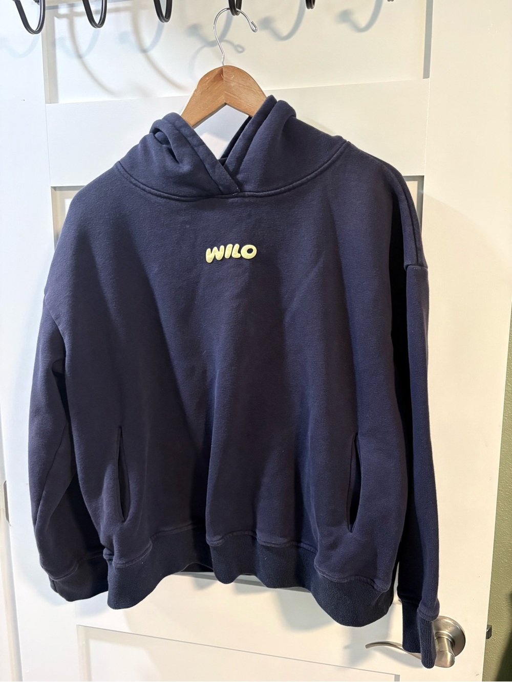 WILO The Label Oversized Graphic Hoodie Navy Blue Wellness Club Size Medium